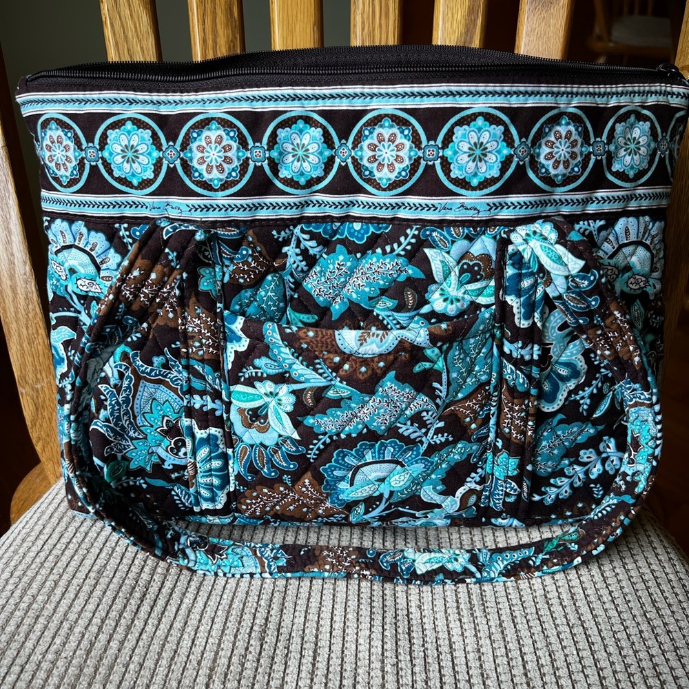 Vera Bradley zippered purse in retired Java Blue pattern